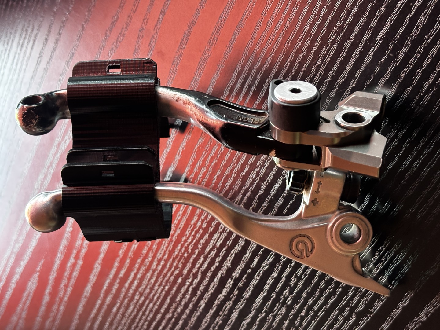 edb levers ring